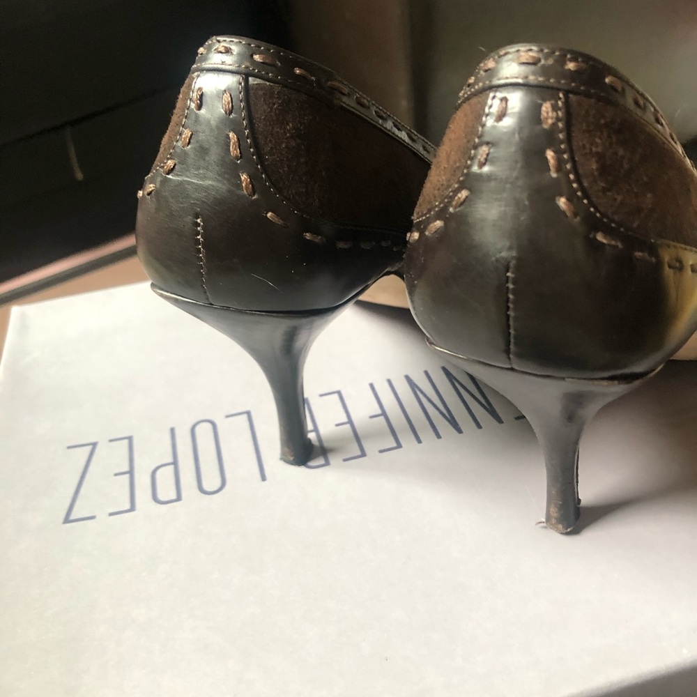 Vaneli Pointed Toe Suede Pump - image 5